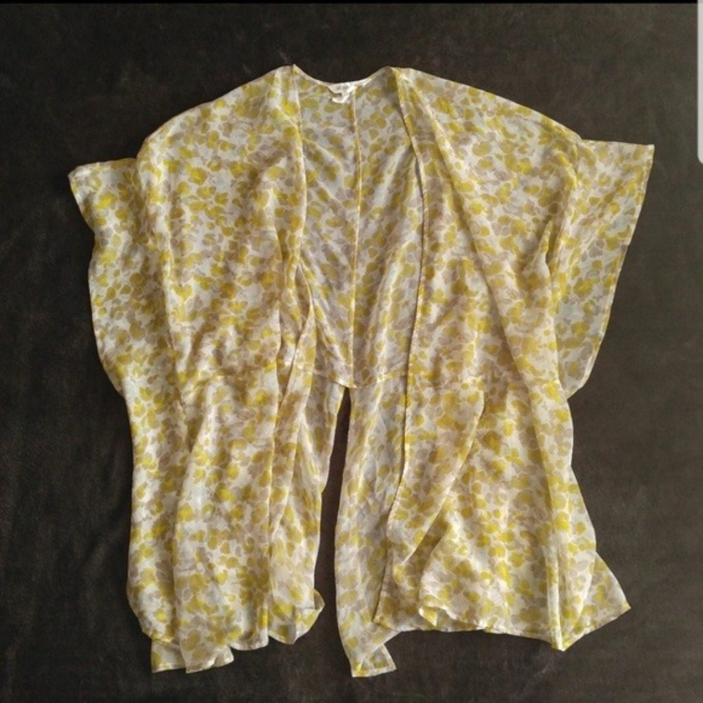 BCBGeneration Kimono in Women